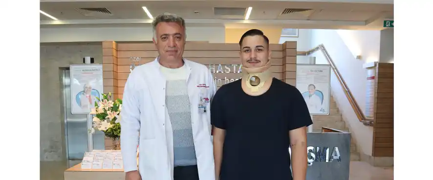 Успешно лечение на счупен шиен прешлен след тежко пътнотранспортно произшествие